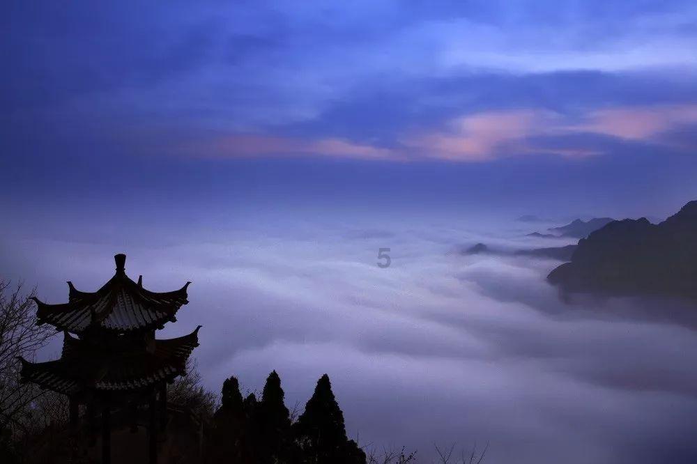 永诺推出“多规格卡口”YN35mm F2R DF DSM 全画幅镜头,首发价格 1799 元