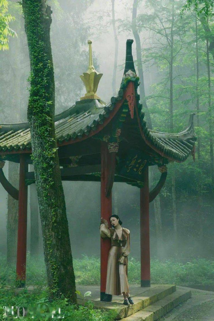 解忧天涯问答,男孩子梦见自己抱着另一个男孩子睡觉,然后还亲了他?交流平台