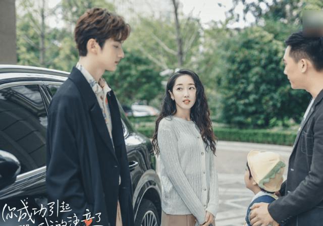 时尚女装设计师