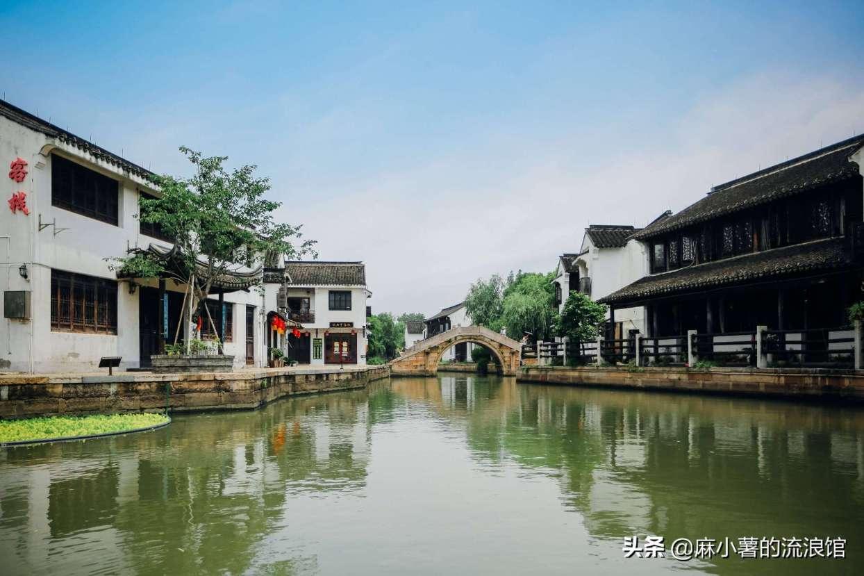 伊利股份：第十一届董事会临时会议于2024年1月26日召开
